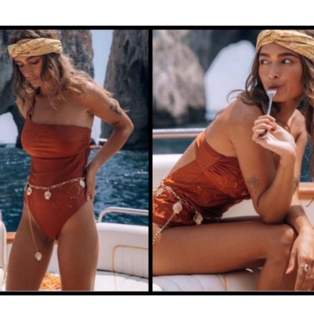 Spell Tyler swimsuit Sz small euc one piece swim wear